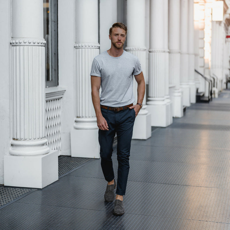 Want to look sharp in simple outfits? Look no further. Check out these 5 simple outfits I've curated for you today. #simple #outfits #mens #fashion #street #style #minimalist