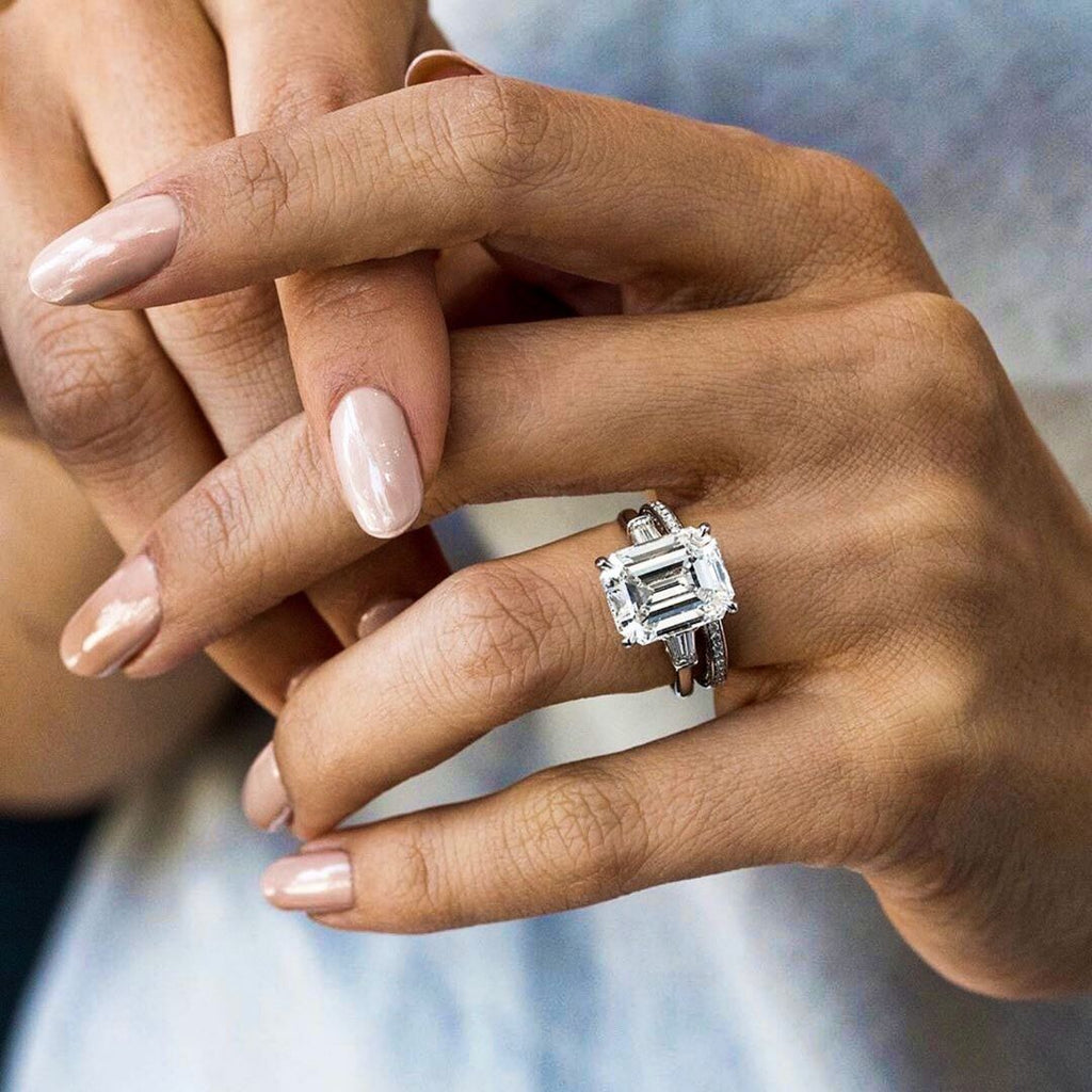 Custom Diamond Engagement Rings: Making a Unique Symbol of Love