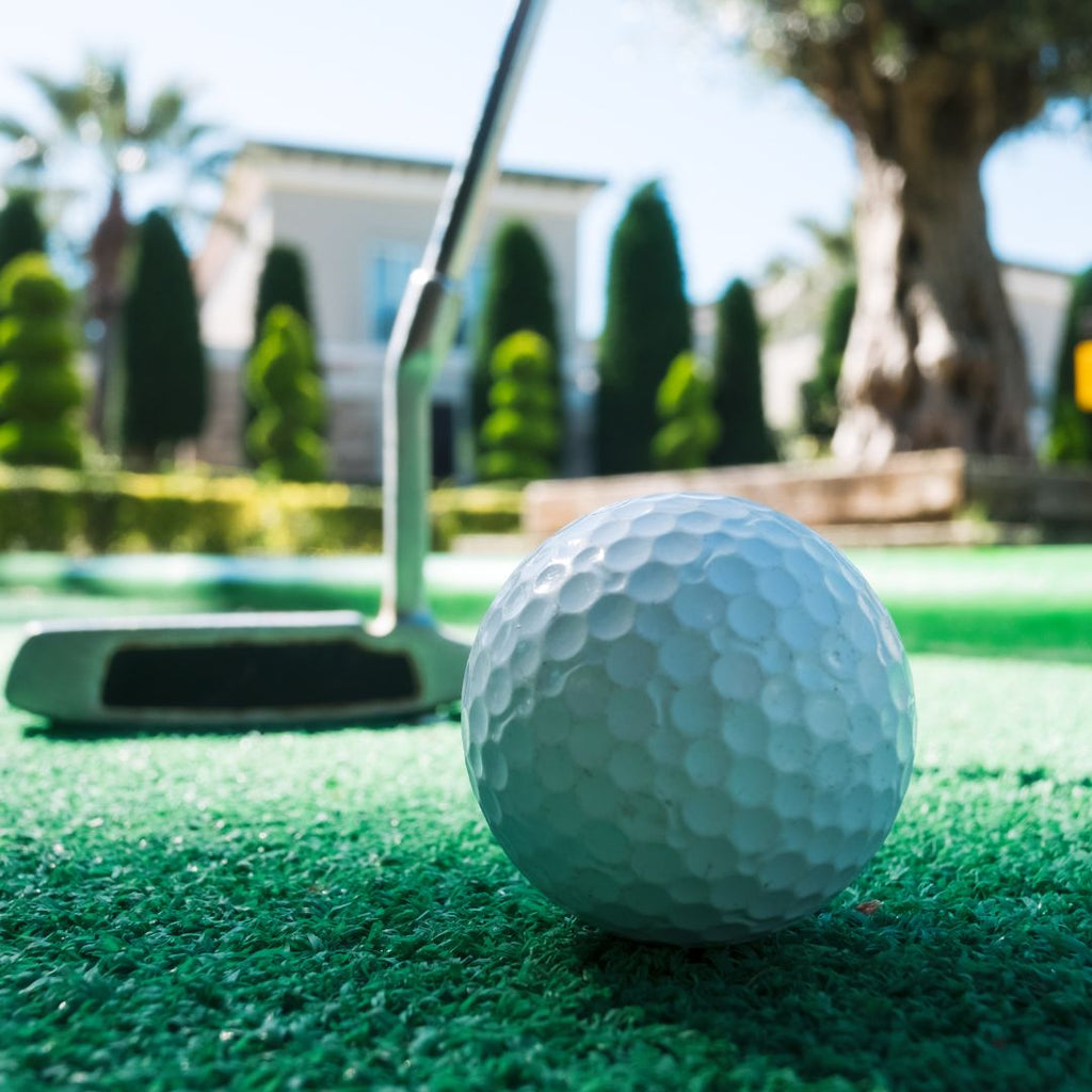 Planning a Fun Day Out? Try Indoor Mini Golf